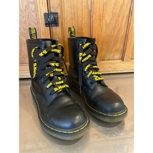 Dr. Martens 1460 Smooth Leather Lace Ups